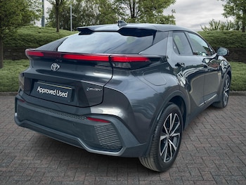 Used Toyota C-HR 2024 for sale - 76837811: Photo