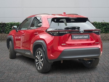 Used Toyota Yaris Cross 2023 for sale - 77994856: Photo