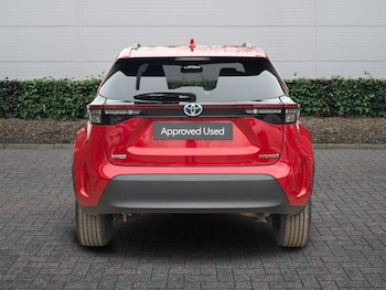 Used Toyota Yaris Cross 2023 for sale - 77994856: Photo