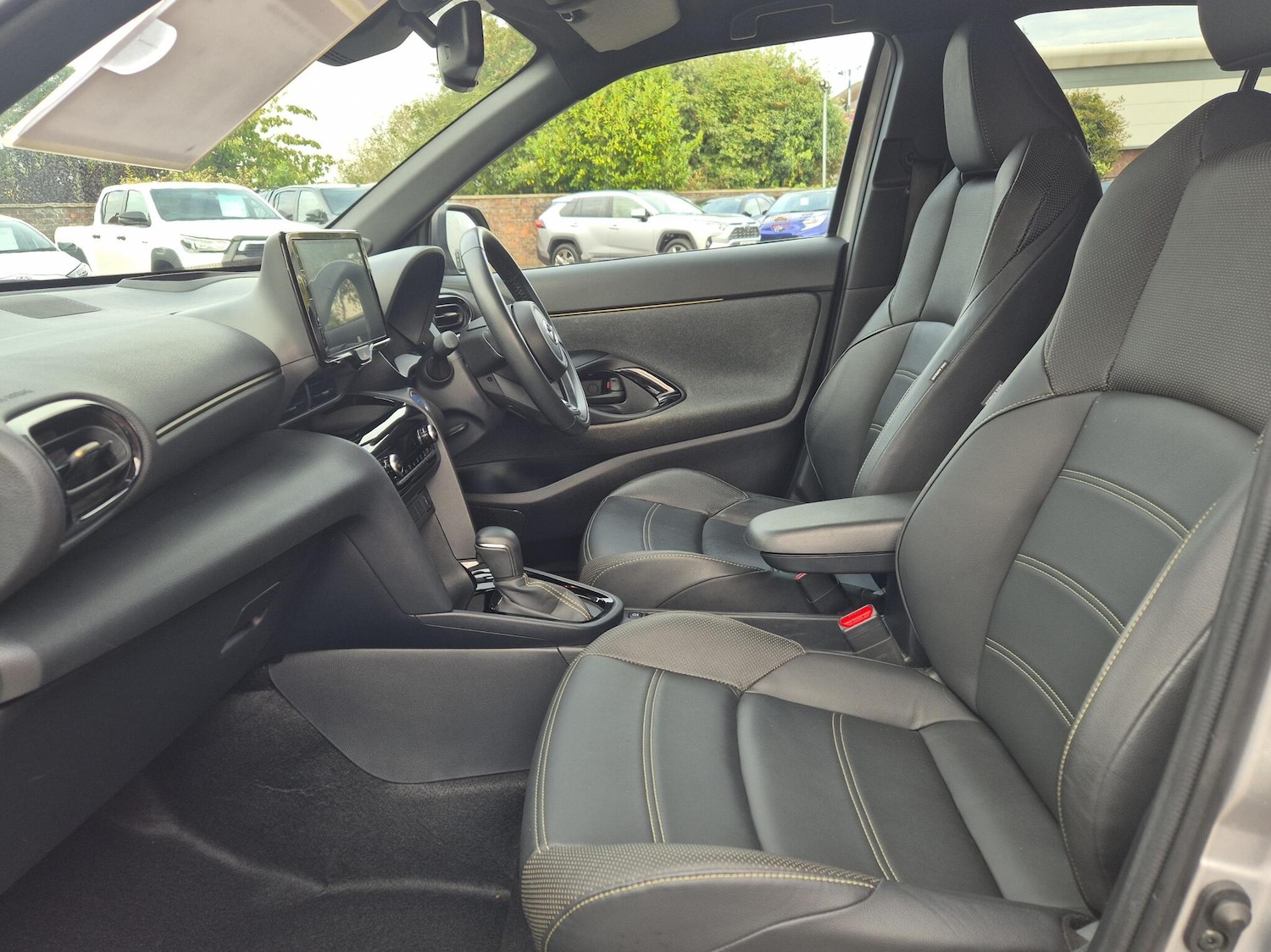 Used Toyota Yaris 2022 for sale - 76111664: Photo 10