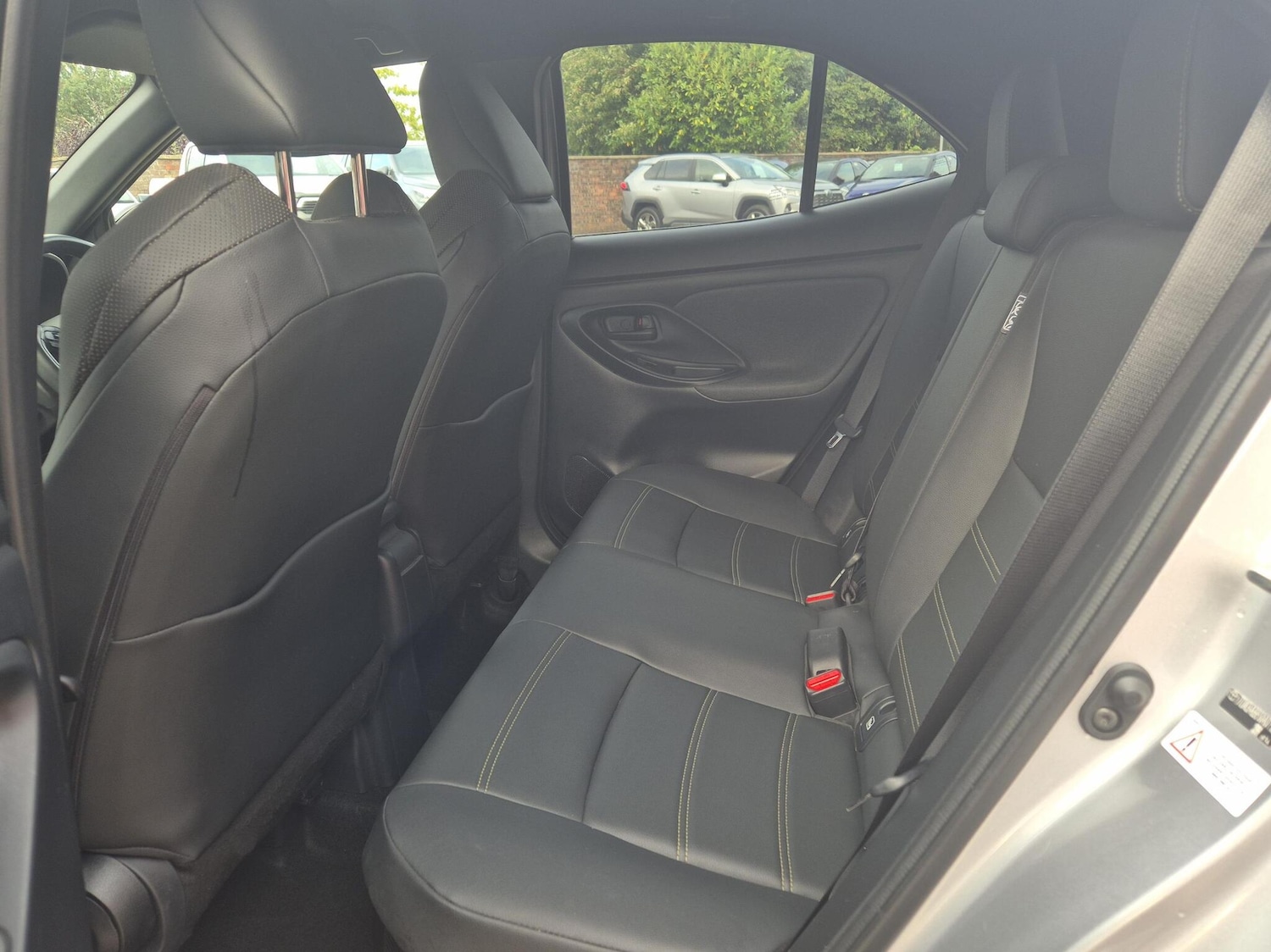 Used Toyota Yaris 2022 for sale - 76111664: Photo 12
