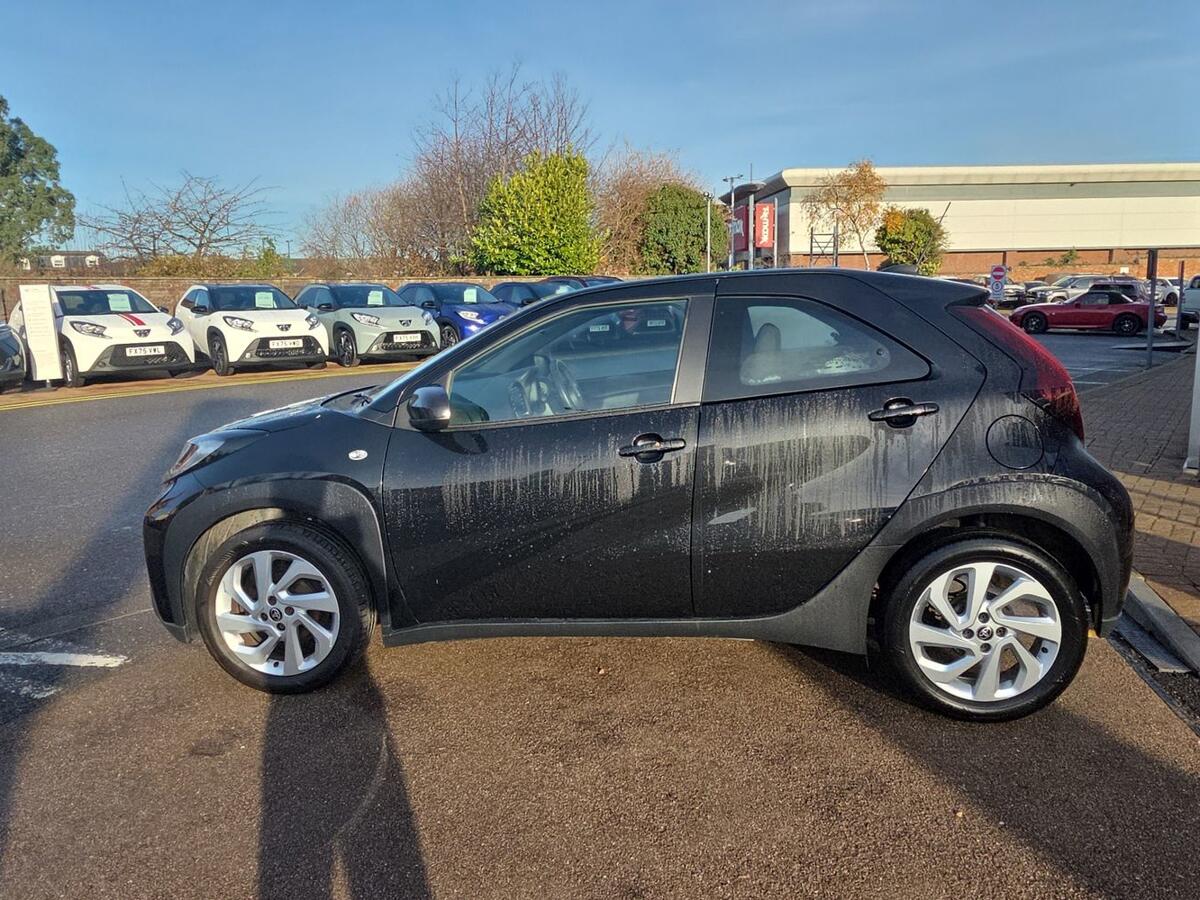 Used Toyota Aygo X 2022 for sale - 76937230: Photo 13
