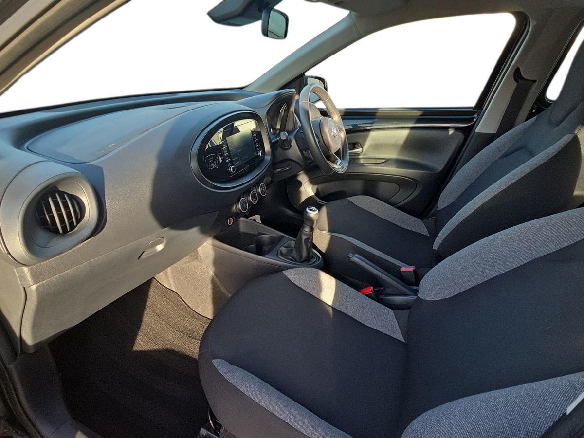 Used Toyota Aygo X 2022 for sale - 76937230: Photo 7