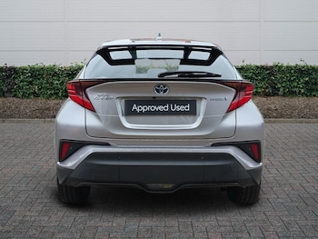 Used Toyota C-HR 2021 for sale - 78088066: Photo