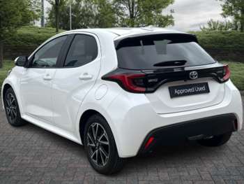 Used Toyota Yaris 2023 for sale - 74547584: Photo