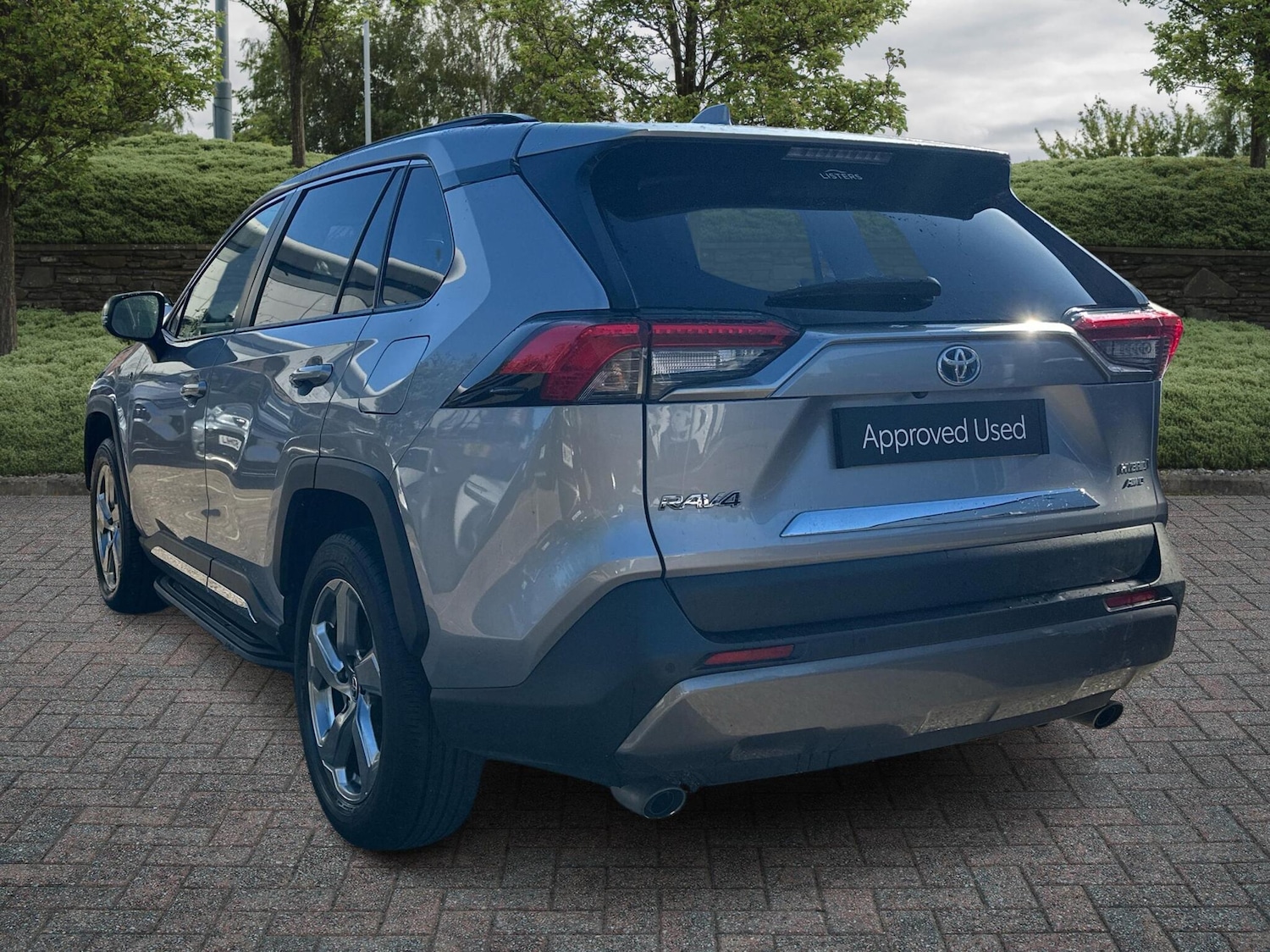 Used Toyota RAV4 2020 for sale - 76017668: Photo 4