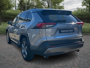 Used Toyota RAV4 2020 for sale - 76017668: Photo