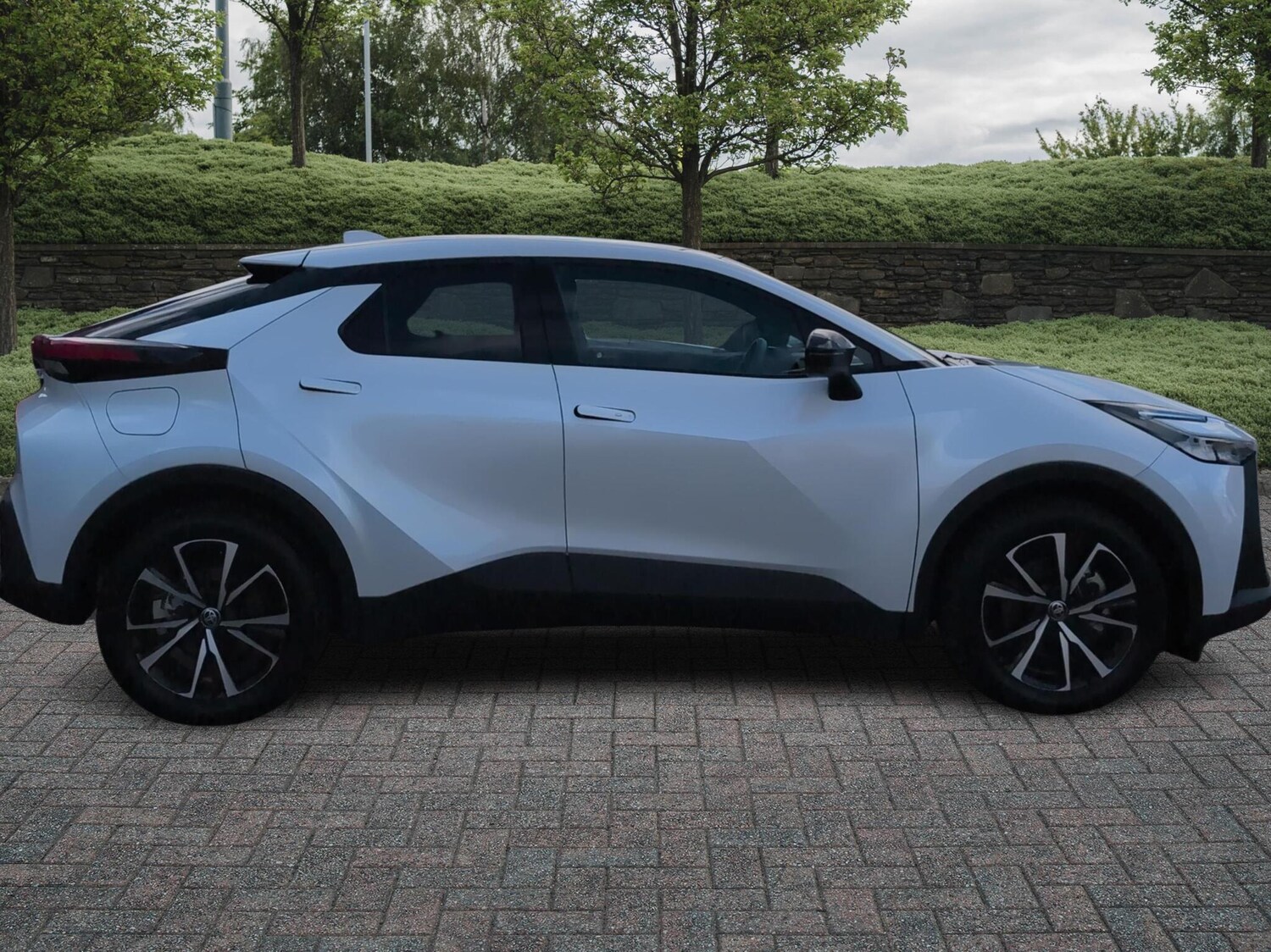 Used Toyota C-HR 2025 for sale - 77512244: Photo 16