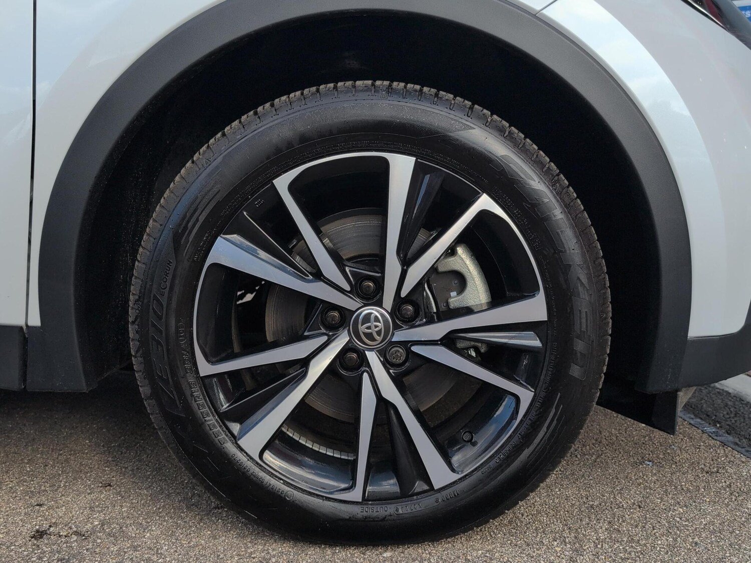 Used Toyota C-HR 2025 for sale - 77512244: Photo 18