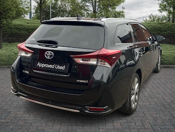 Used Toyota Auris 2018 for sale - 76241268: Photo