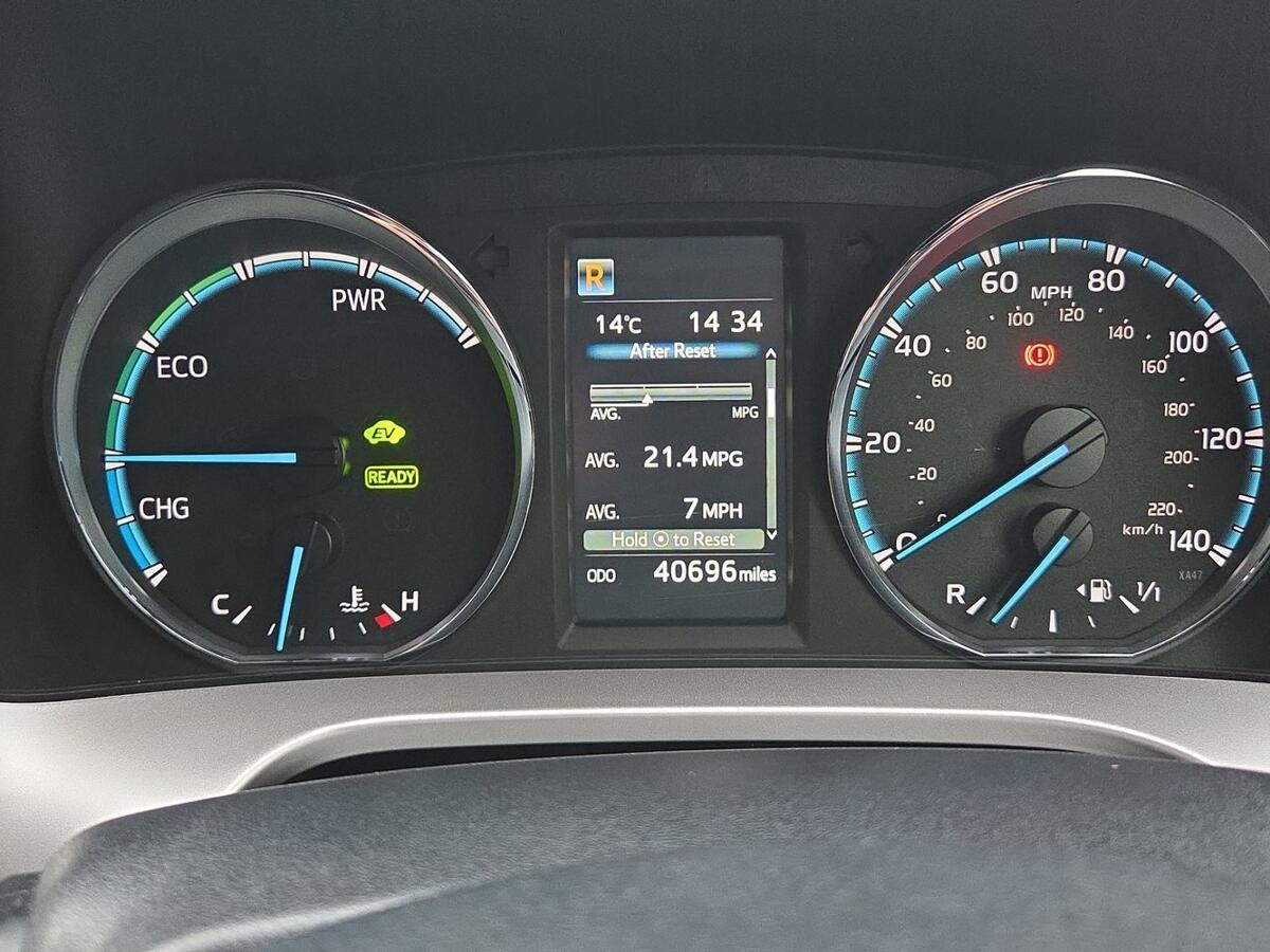 Used Toyota RAV4 2017 for sale - 76856286: Photo 20