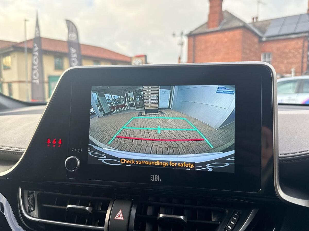 Used Toyota C-HR 2022 for sale - 77013669: Photo 23