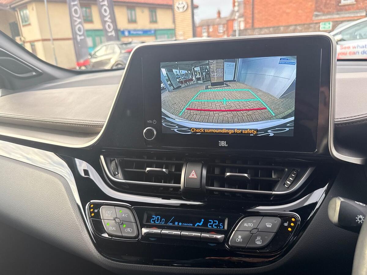 Used Toyota C-HR 2022 for sale - 77013669: Photo 24