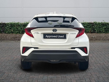Used Toyota C-HR 2022 for sale - 77013669: Photo