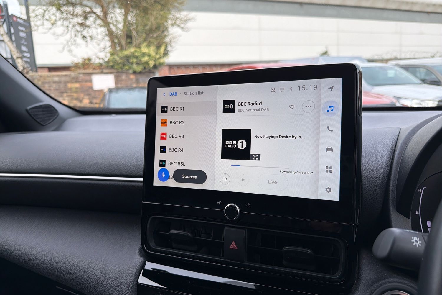 Used Toyota Yaris Cross 2024 for sale - 77884817: Photo 11