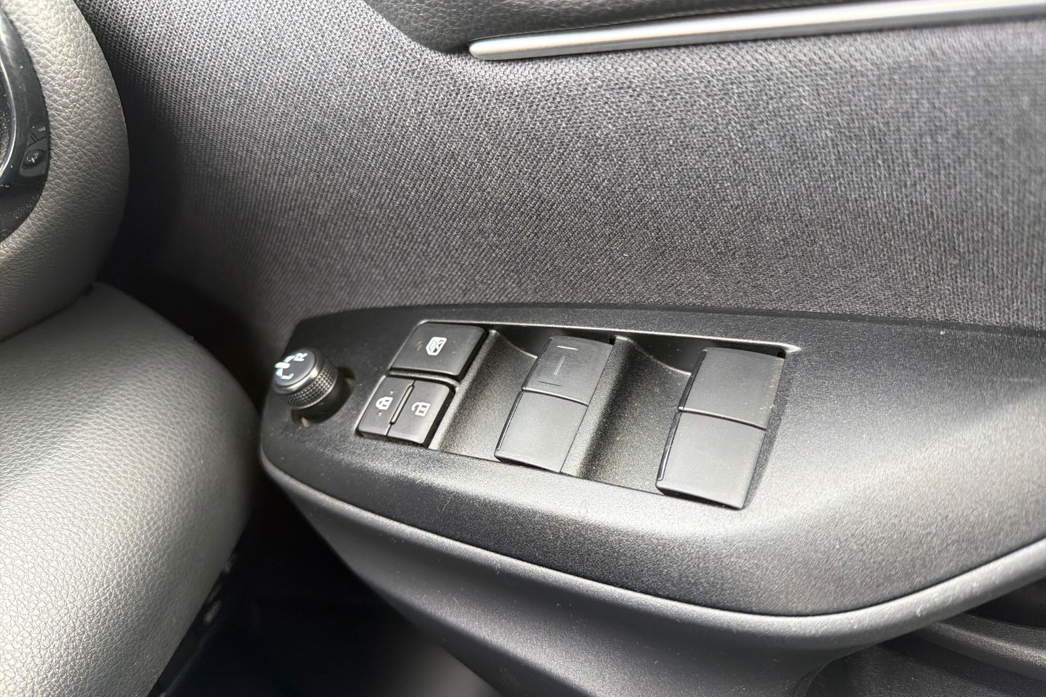 Used Toyota Yaris Cross 2024 for sale - 77884817: Photo 14