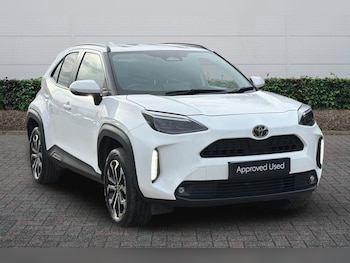 Used Toyota Yaris Cross 2024 for sale - 77884817: Photo