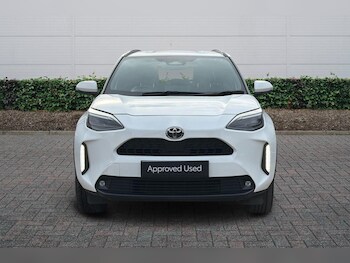 Used Toyota Yaris Cross 2024 for sale - 77884817: Photo