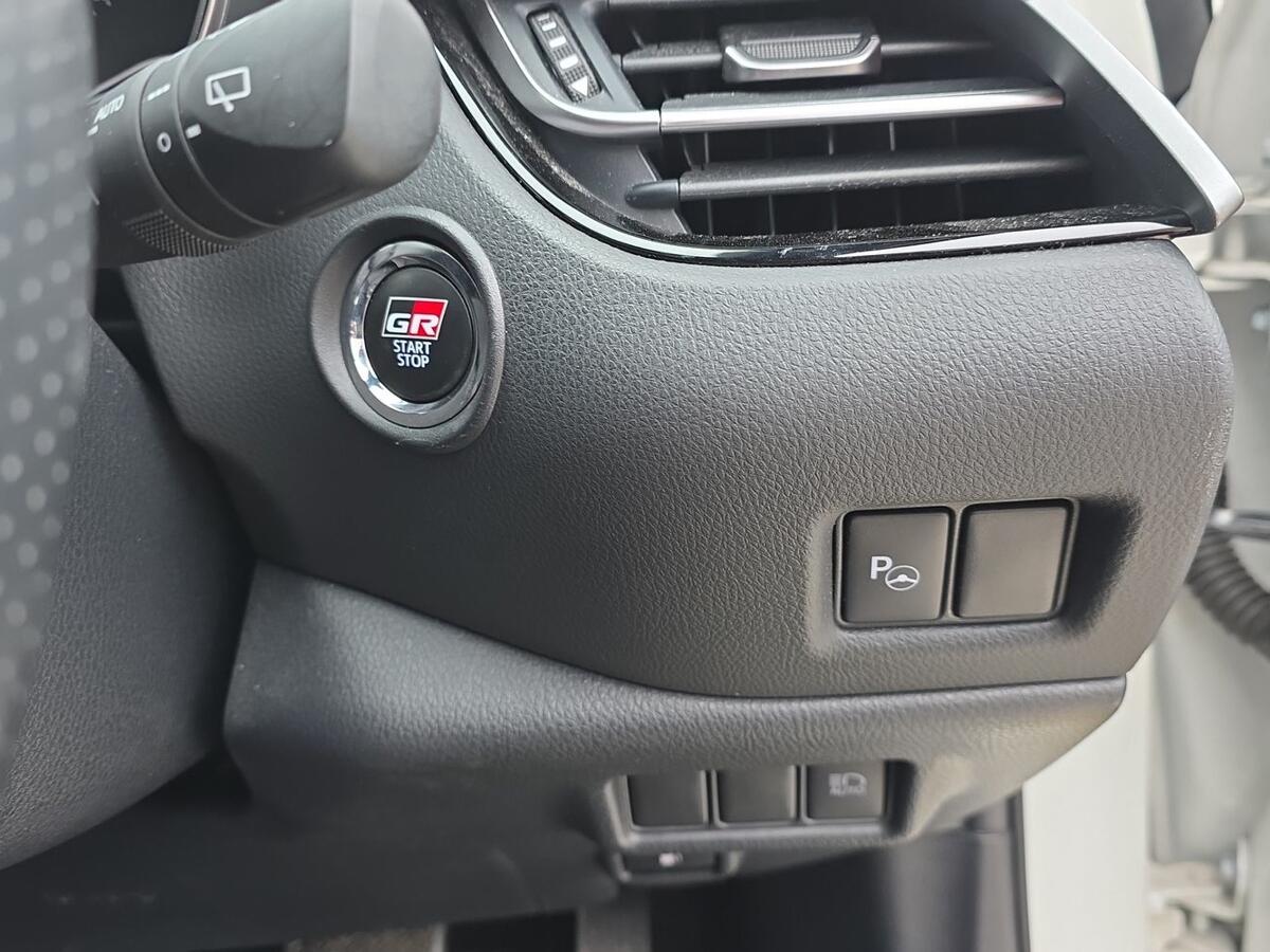 Used Toyota C-HR 2021 for sale - 78136883: Photo 19