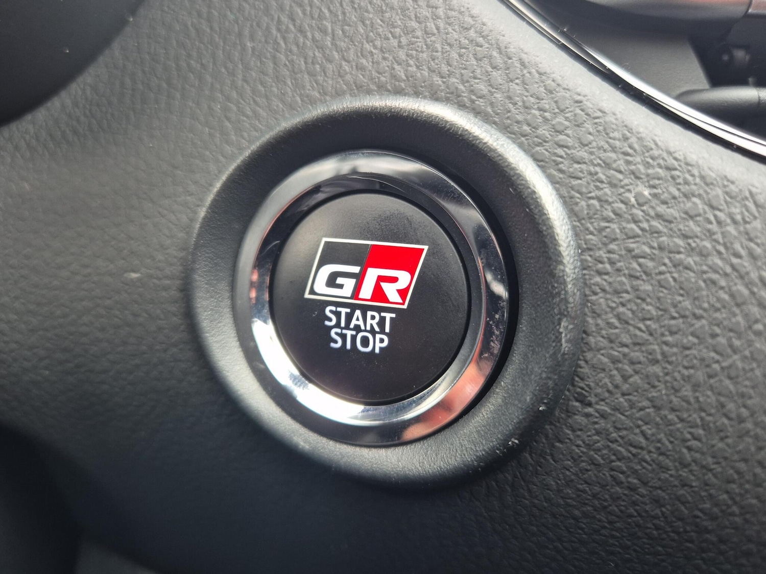 Used Toyota C-HR 2023 for sale - 76139691: Photo 21