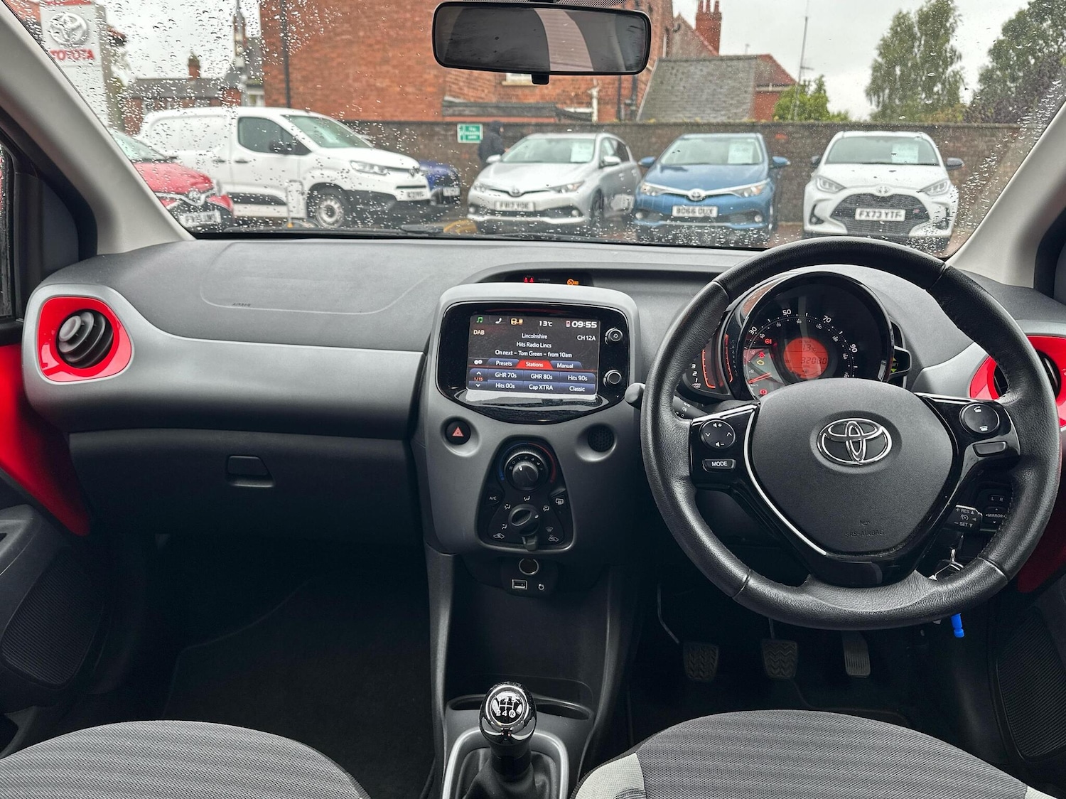 Used Toyota AYGO 2018 for sale - 76086093: Photo 5