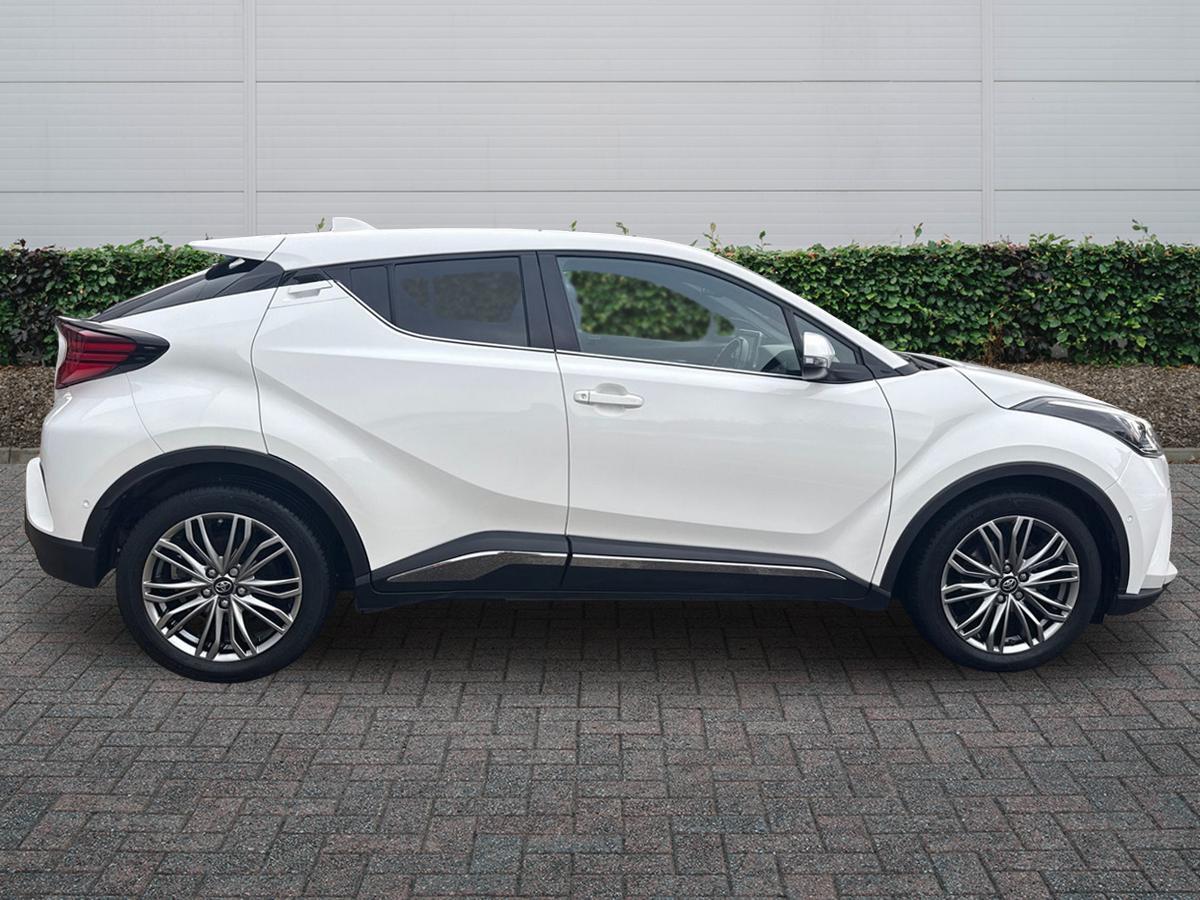 Used Toyota C-HR 2022 for sale - 76635361: Photo 5