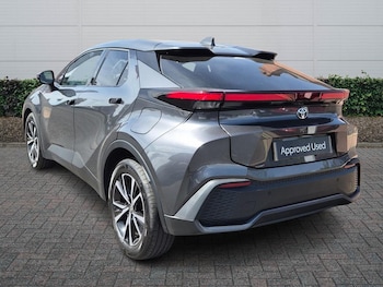 Used Toyota C-HR 2025 for sale - 79213619: Photo