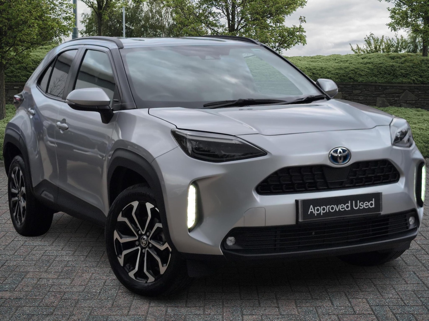 Used Toyota Yaris Cross 2023 for sale - 76434202: Photo 1