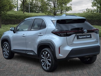 Used Toyota Yaris Cross 2023 for sale - 76434202: Photo