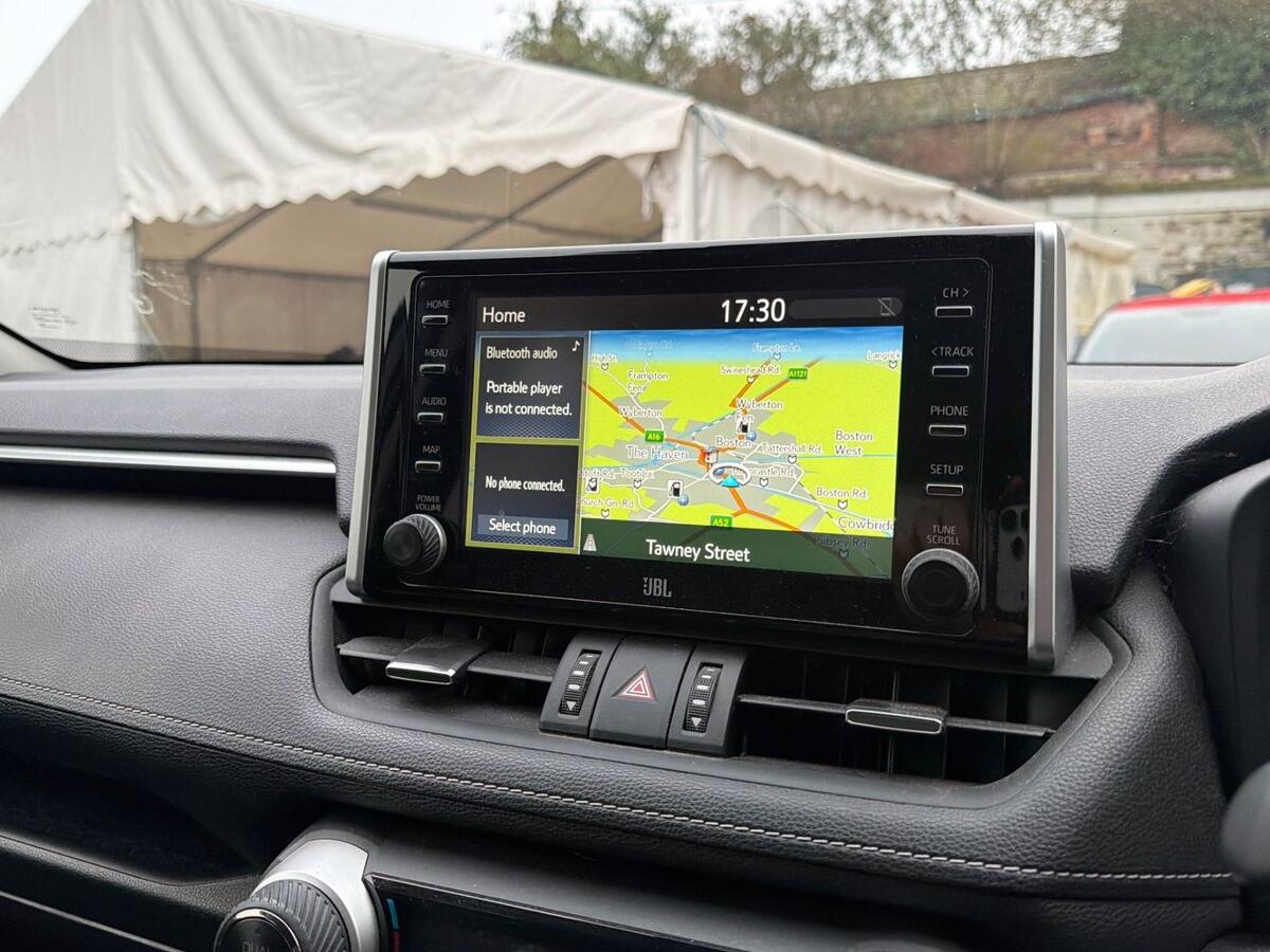 Used Toyota RAV4 2020 for sale - 78088147: Photo 11