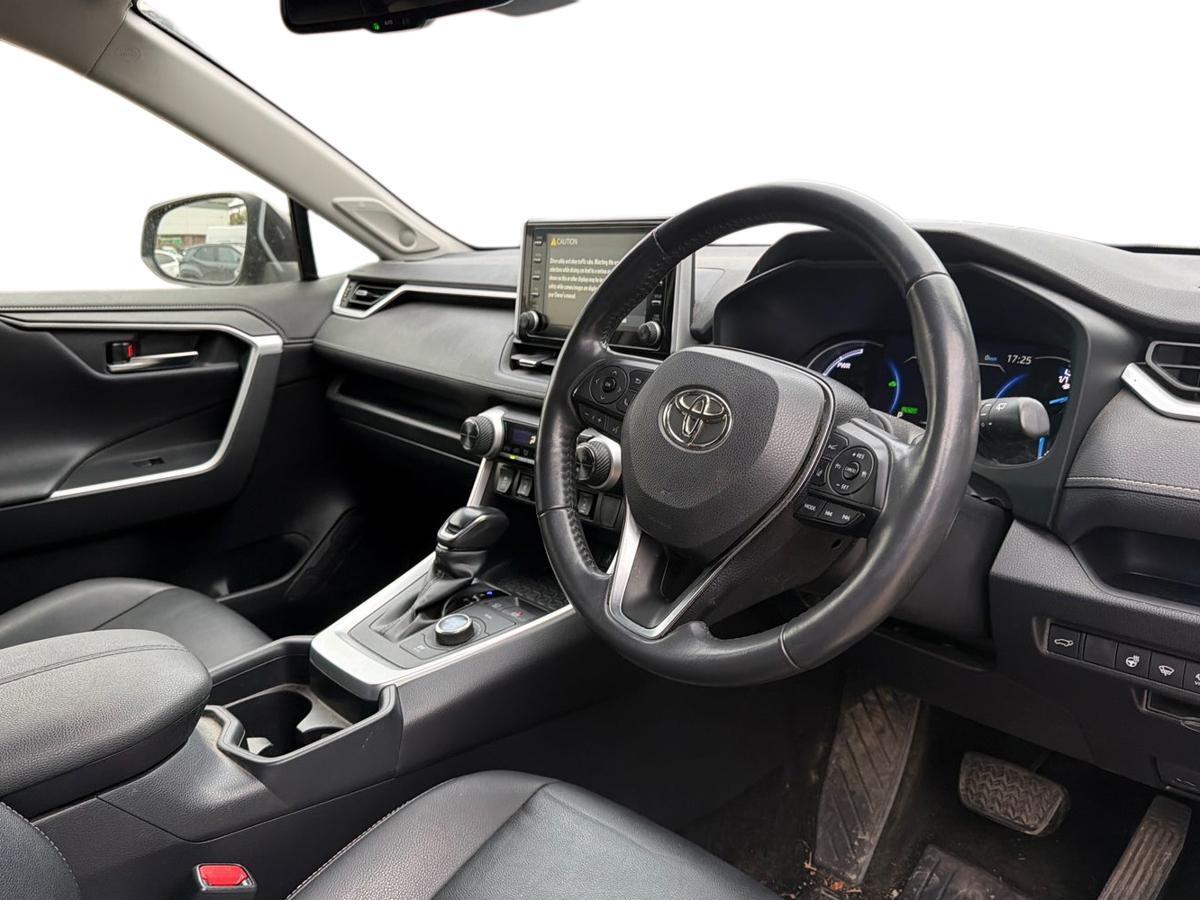 Used Toyota RAV4 2020 for sale - 78088147: Photo 12