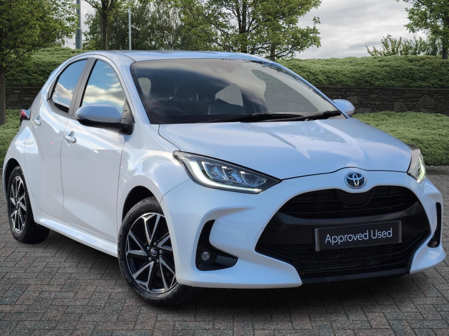 Used Toyota Yaris 2023 for sale - 76168410: Photo 1