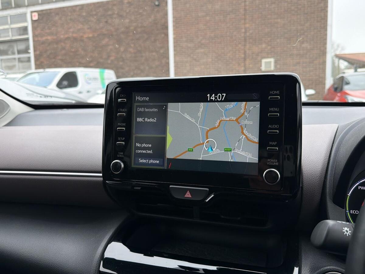 Used Toyota Yaris Cross 2023 for sale - 77826193: Photo 11