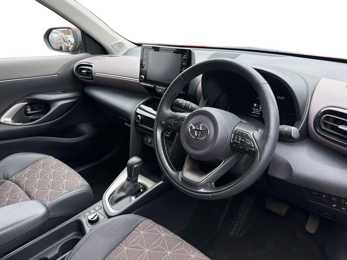 Used Toyota Yaris Cross 2023 for sale - 77826193: Photo 12