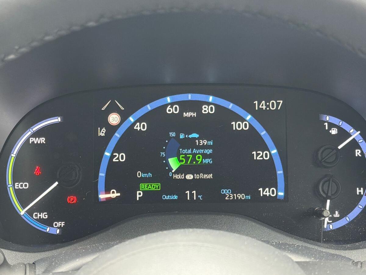 Used Toyota Yaris Cross 2023 for sale - 77826193: Photo 13