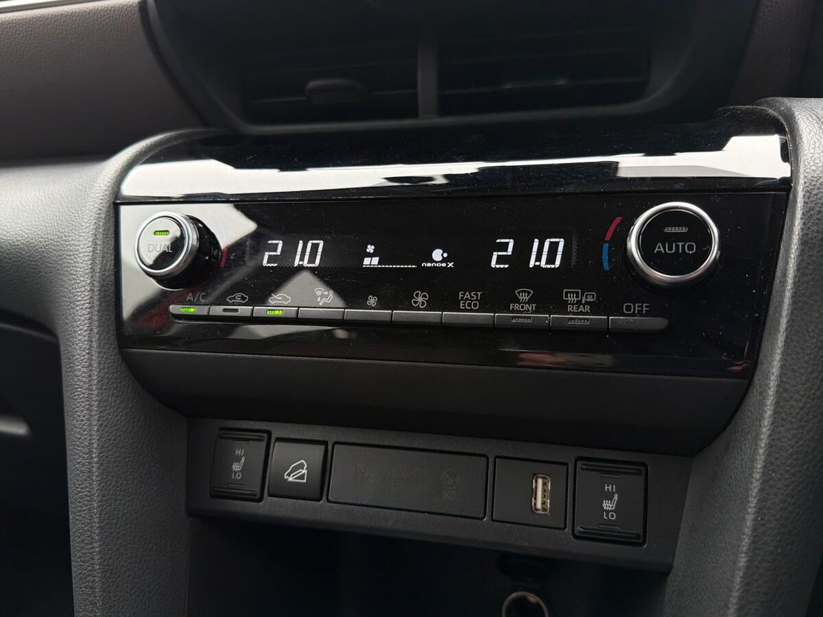 Used Toyota Yaris Cross 2023 for sale - 77826193: Photo 17