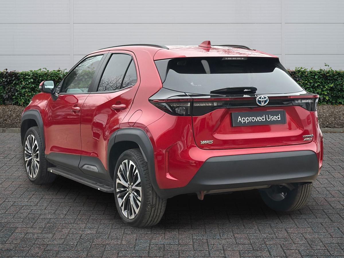 Used Toyota Yaris Cross 2023 for sale - 77826193: Photo 2