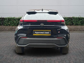 Used Toyota C-HR 2023 for sale - 77884821: Photo