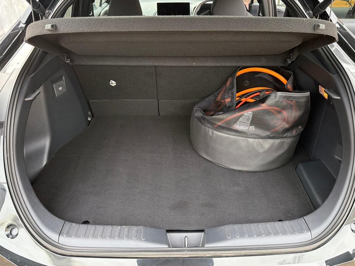 Used Toyota C-HR 2024 for sale - 78073927: Photo 10