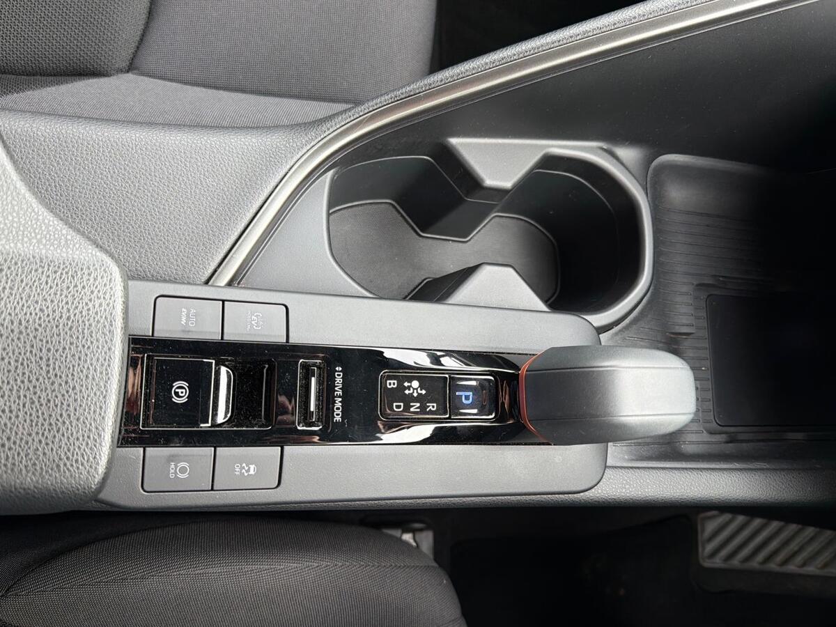 Used Toyota C-HR 2024 for sale - 78073927: Photo 18