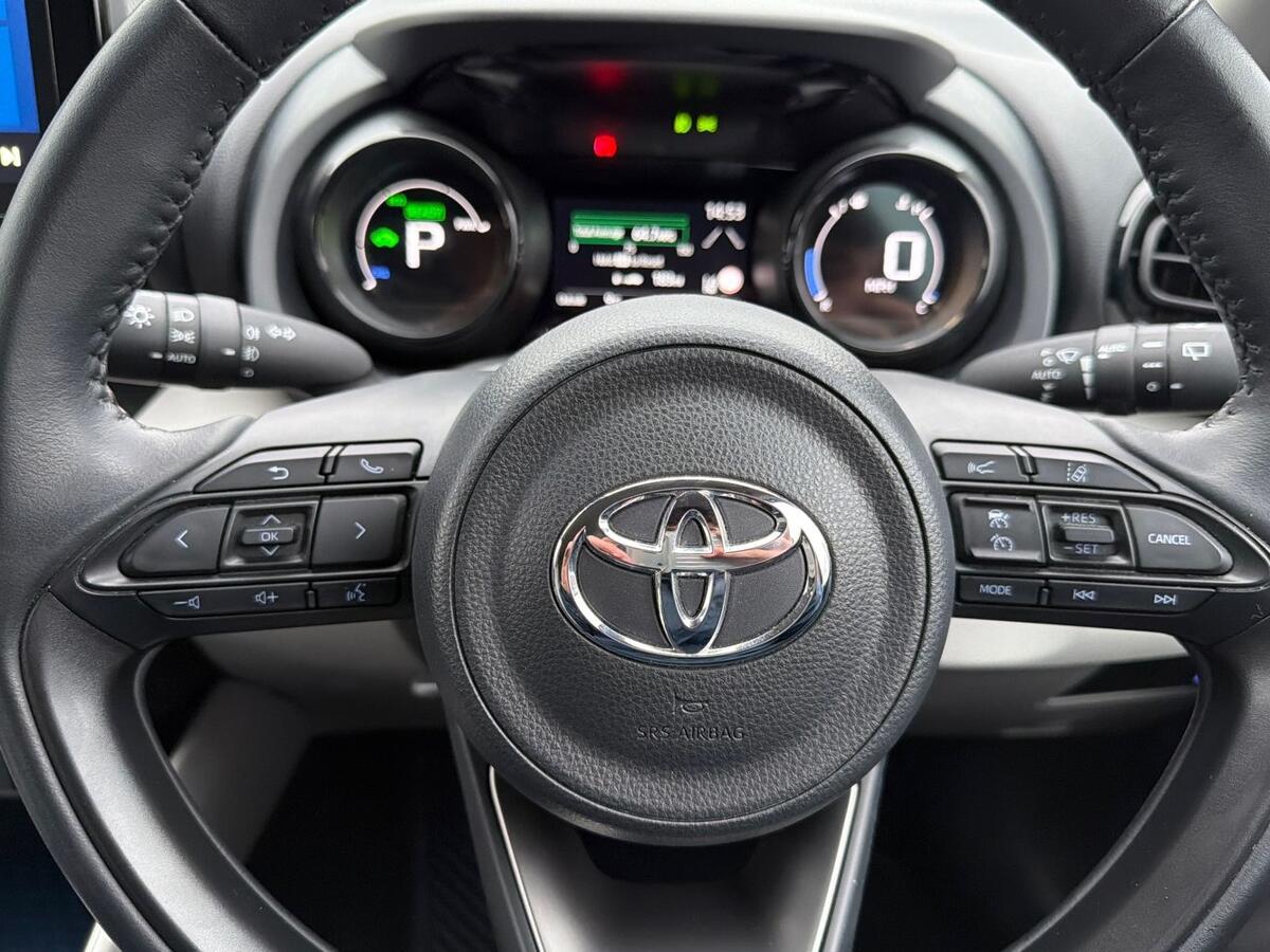 Used Toyota Yaris 2023 for sale - 77124611: Photo 13