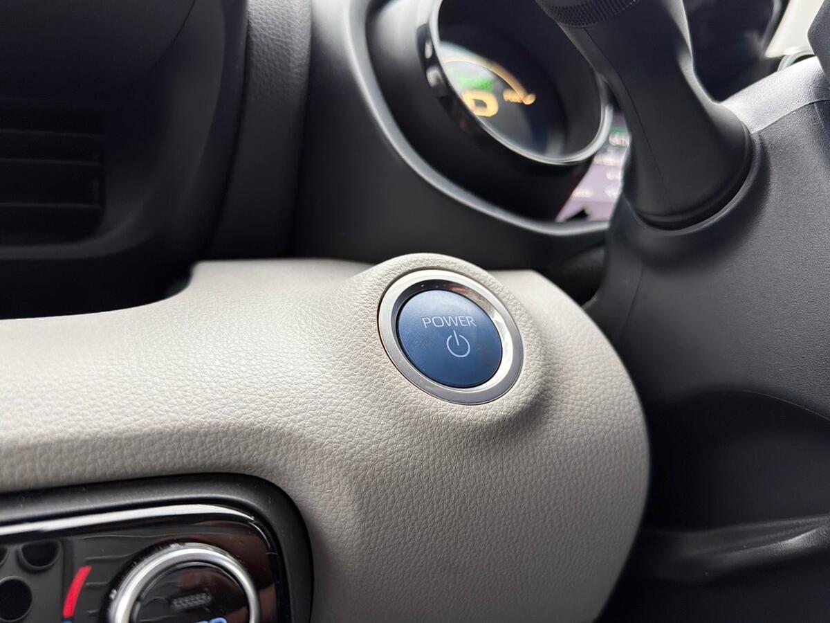 Used Toyota Yaris 2023 for sale - 77124611: Photo 20