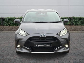 Used Toyota Yaris 2023 for sale - 77124611: Photo