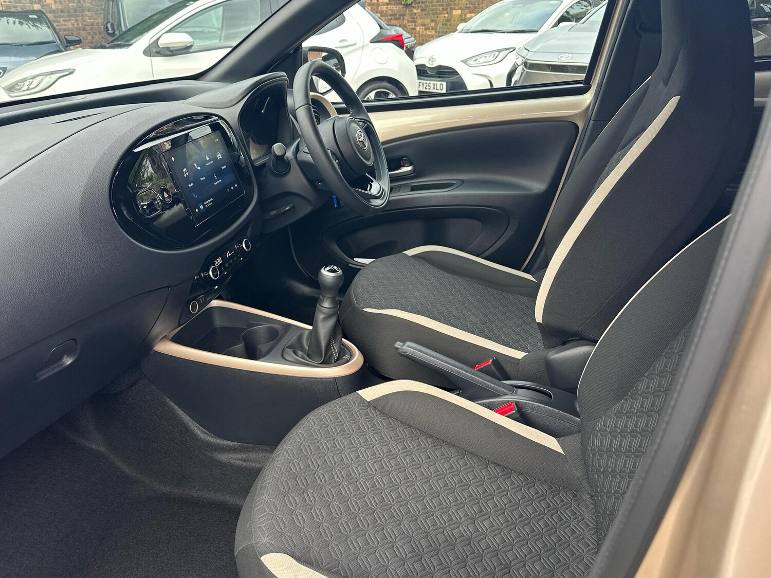 Used Toyota Aygo X 2024 for sale - 76410280: Photo 10