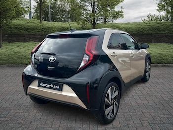 Used Toyota Aygo X 2024 for sale - 76410280: Photo