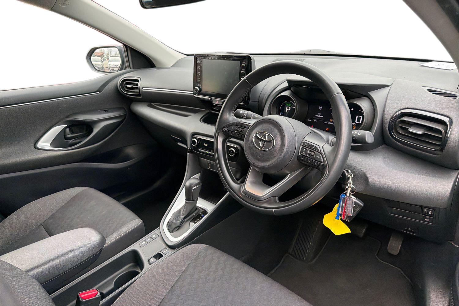 Used Toyota Yaris 2022 for sale - 77884872: Photo 12