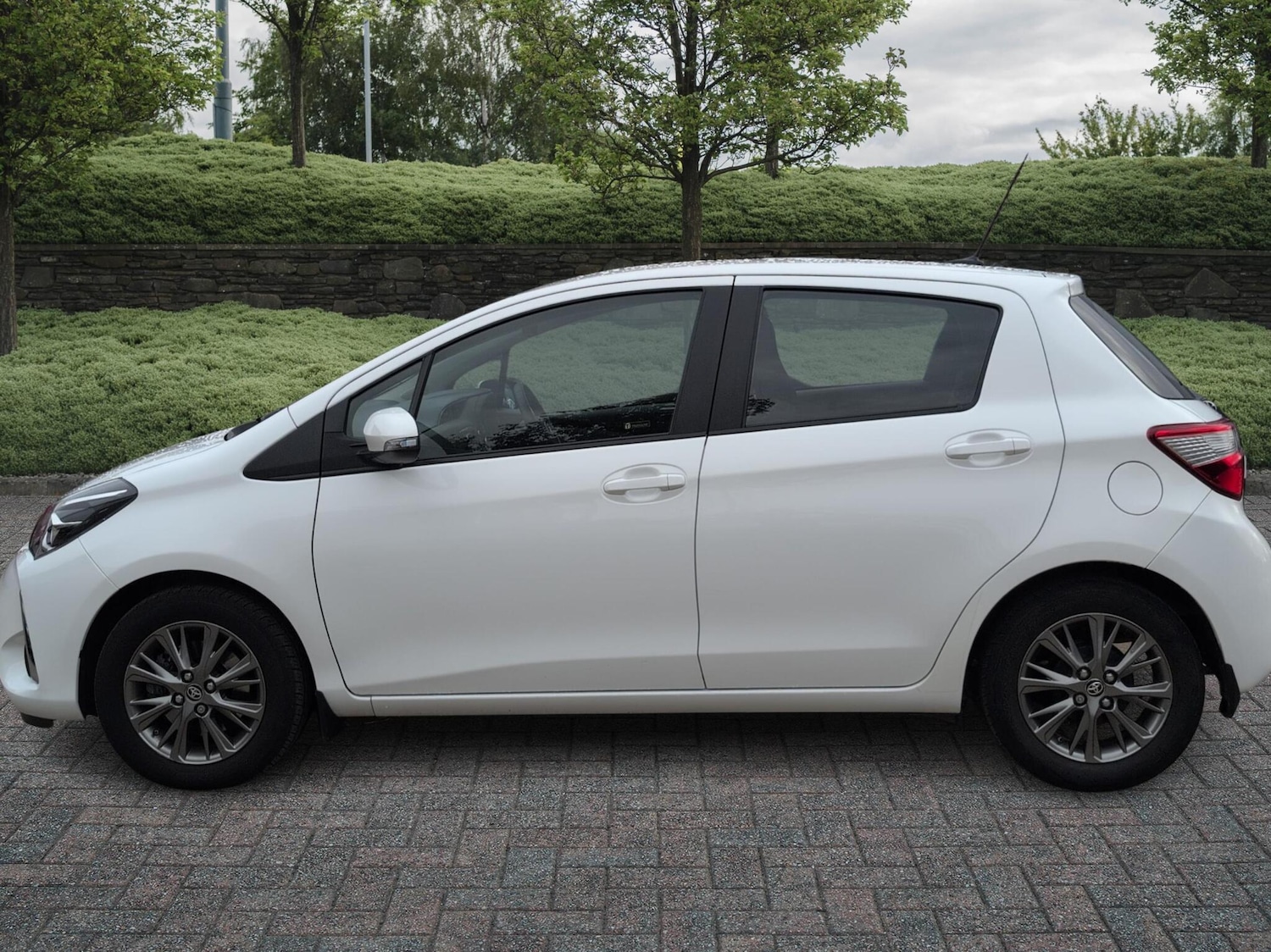Used Toyota Yaris 2019 for sale - 76139779: Photo 17