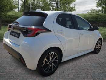 Used Toyota Yaris 2023 for sale - 75162991: Photo