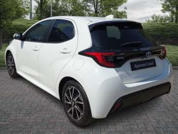 Used Toyota Yaris 2023 for sale - 75162991: Photo