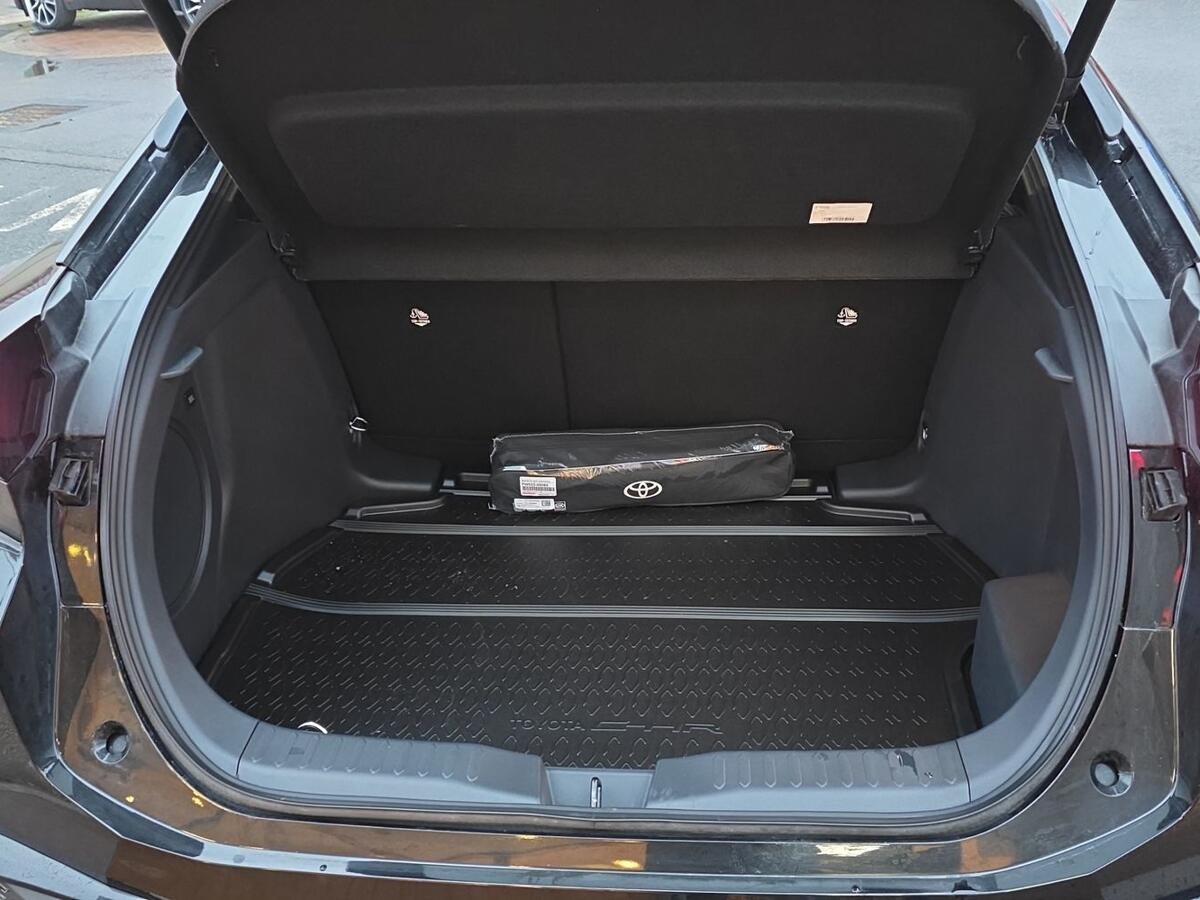 Used Toyota C-HR 2025 for sale - 77512245: Photo 10